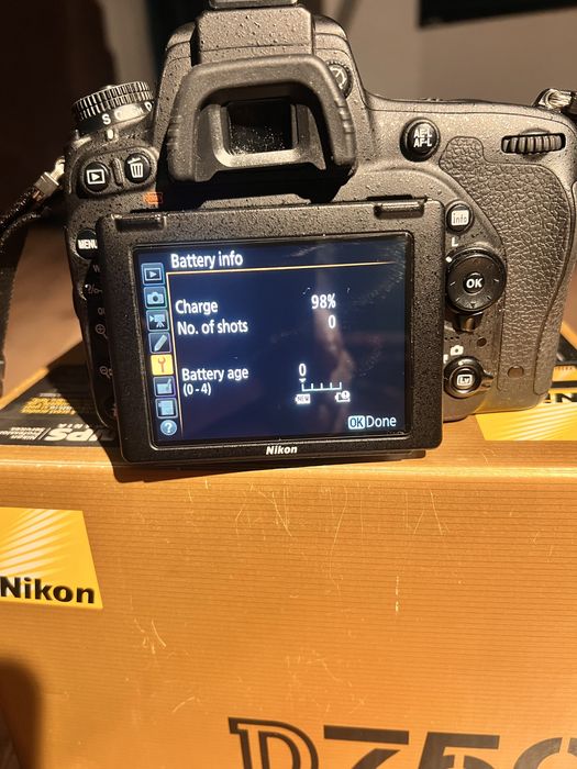 Nikon D750 FX Full Frame | doar 32.000 cadre | impecabil + CADOU