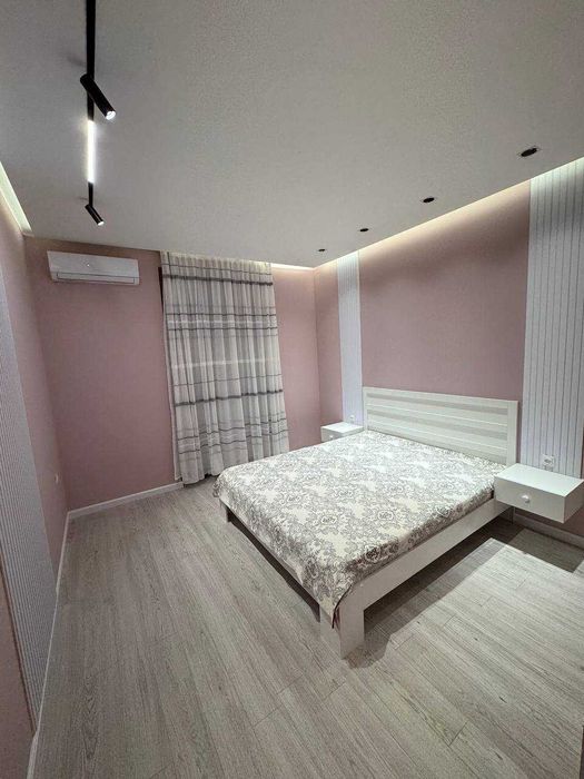 Сдается 2х комнатная квартира Максим Горький