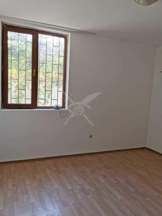 Продава се Двустаен апартамент в Айтос - 67 кв.м за 706 €/кв.м - Снимка #1