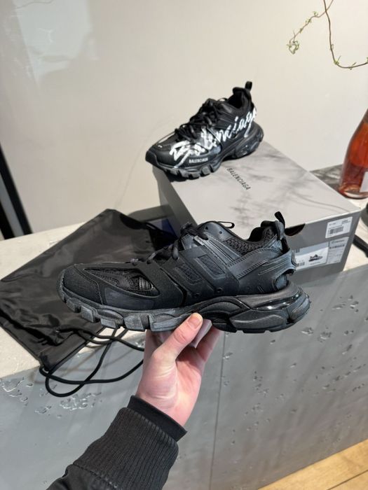 Balenciaga Track Signature Sneakers - 41/42/43/44/45 pe stoc