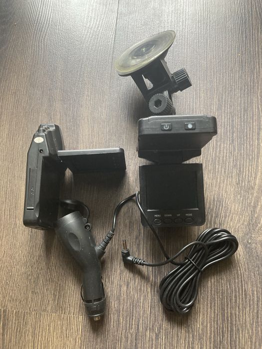 Видеорегистратор Supra 2 штуки рабочие