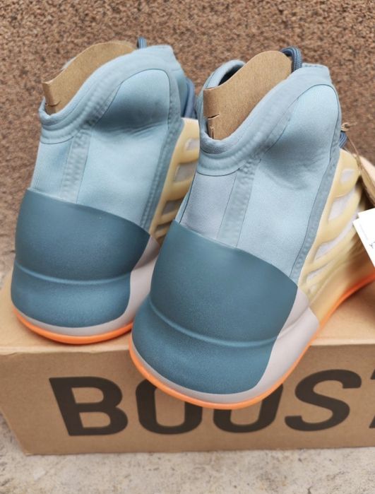 Ghete Adidas  Yeezy qntm mărimea 46