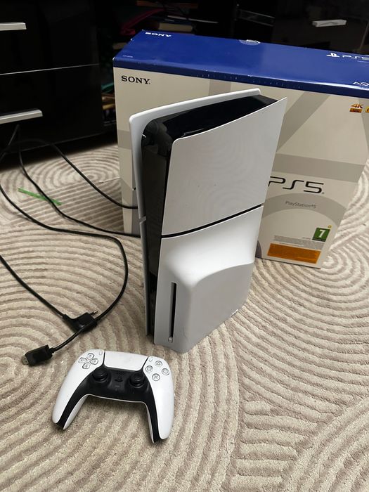 Ps5 1tb в отличном состоянии
