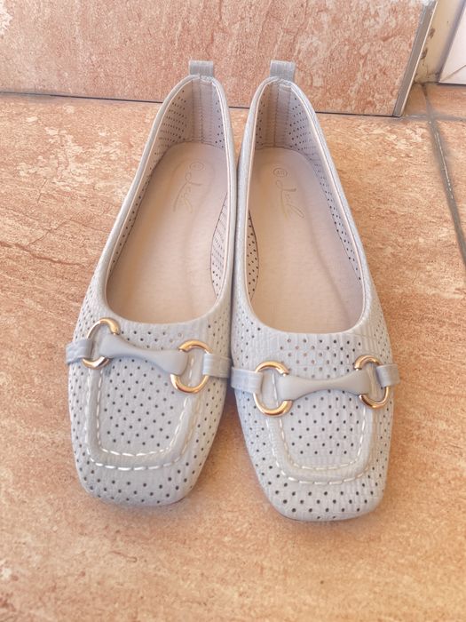 Аёллар оёк кийми