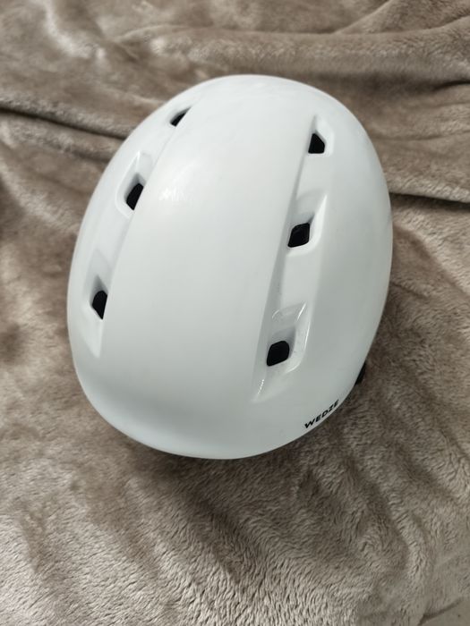 Ски каска размер L