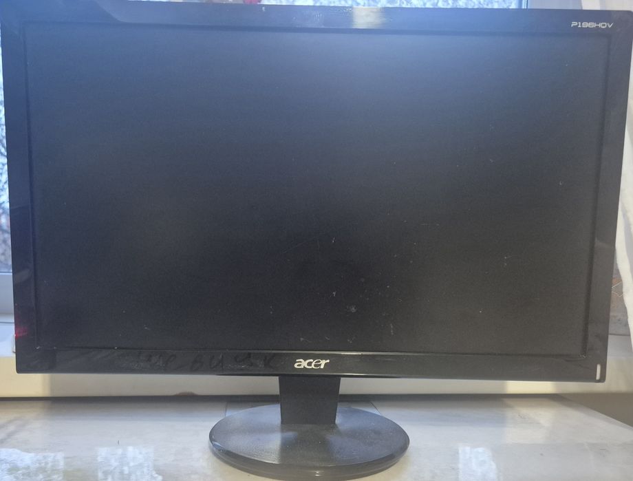 Монитор Acer P196HQV