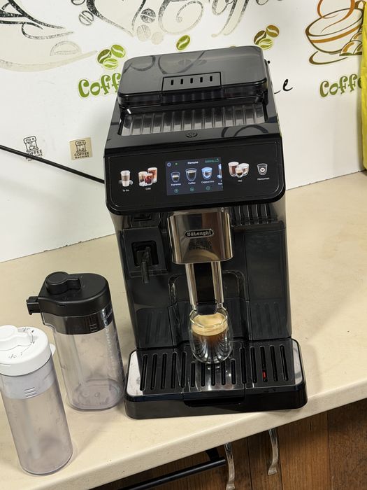 Кафемашина кафе автомат delonghi ELETTA EXPLORE с гаранция