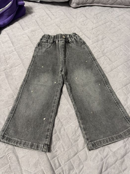 Продам детские вещи