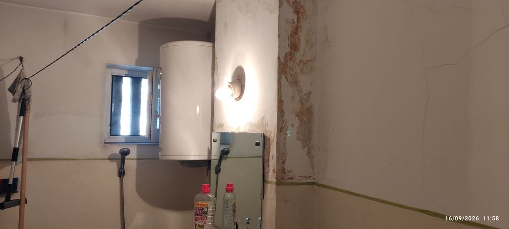 Vând apartament cu 2 camere, Petrila