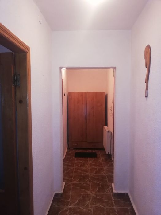 Inchiriez apartament 2 camere