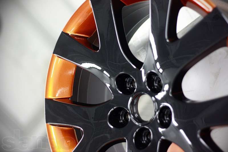 Шиномонтаж на Абдуллиных 50.