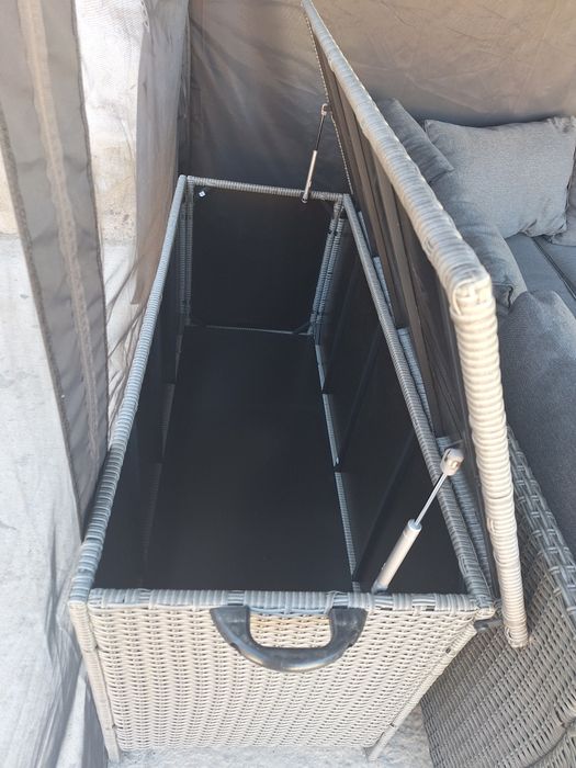 Градински комплект