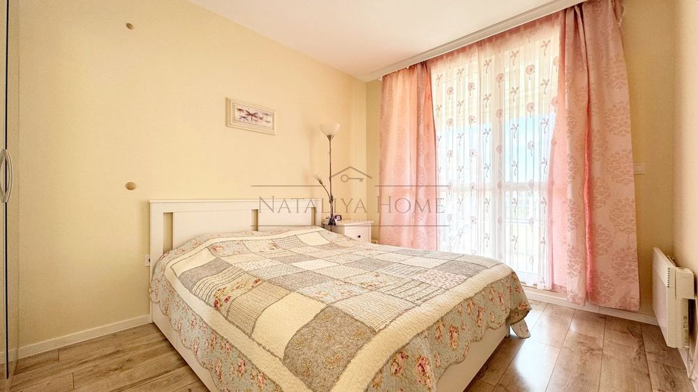 Продава се Тристаен апартамент в Бургас, Сарафово - 80 кв.м за 2500 €/кв.м - Снимка #4