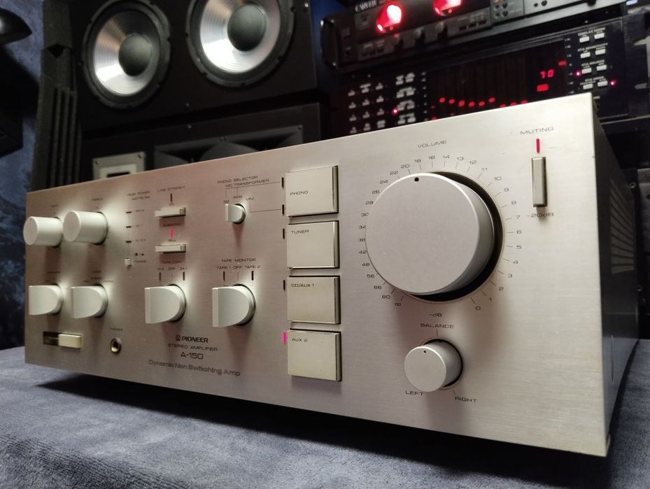 Pioneer A-150 stereo