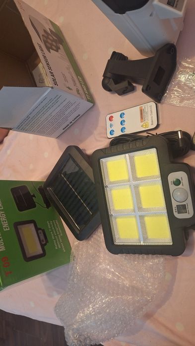 Lampa solara T09 cu senzor de miscare