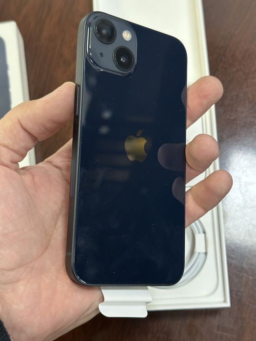 iPhone 13 128gb Midnight