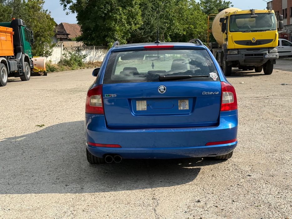 SKODA Octavia 2011 — imagine 5