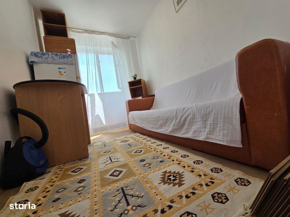 GARSONIERA 10mp, PENNY-POLITIE, etajul 3 din 4,( Zona cu acces ușor)