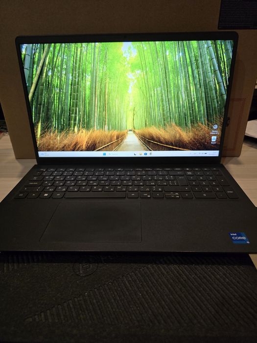DELL Vostro 3520- I5 12Gen 16 Ram-1TB SSD