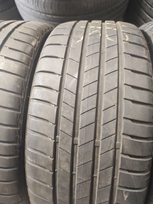215/45/17 Bridgestone