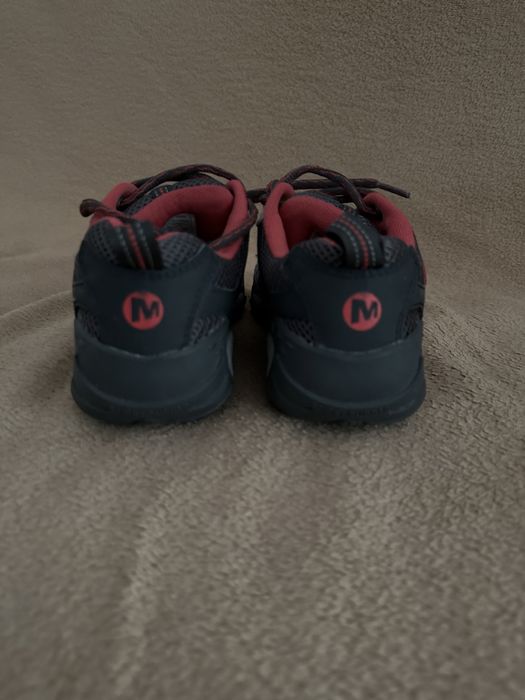 Adidași Merrell 36