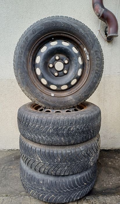 Set jante VW (5×112) cu anvelope iarna  R 15