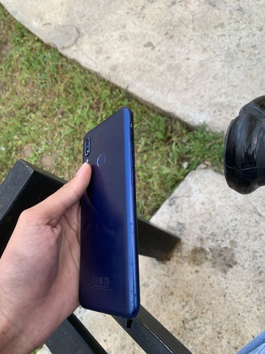 Samsung.  A10s arxini kelishamiz