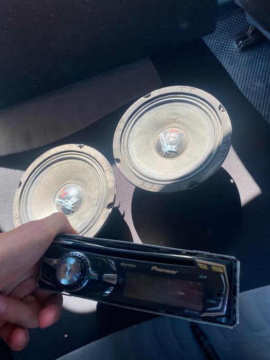 Pioneer Делфин DEH-X7550SD