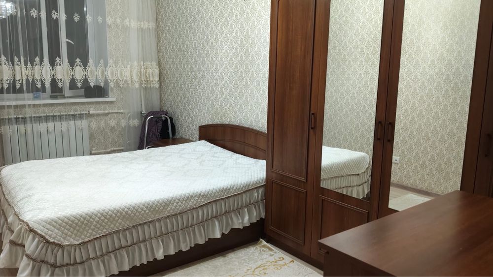 Спальний гарнитур