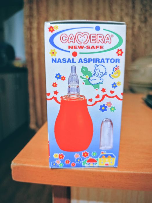 Бутылочка для смеси и аспиратор для очищения носика