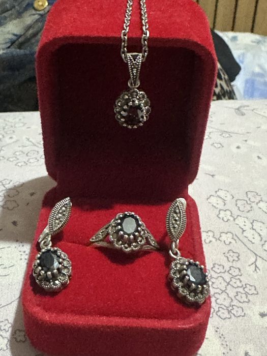 Серебро 925 пробы,срочно
