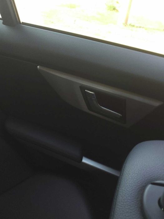 Мерцедес  GLK  320    4x4