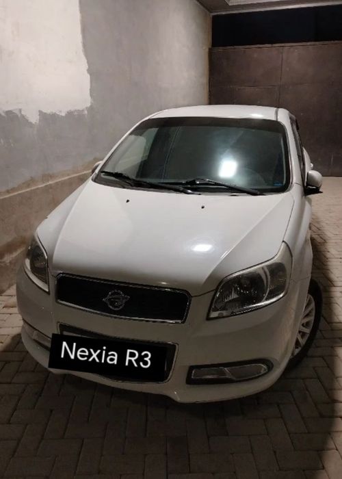 Ravon Nexia R3 sotiladi