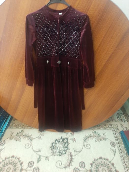 Платье велюровое