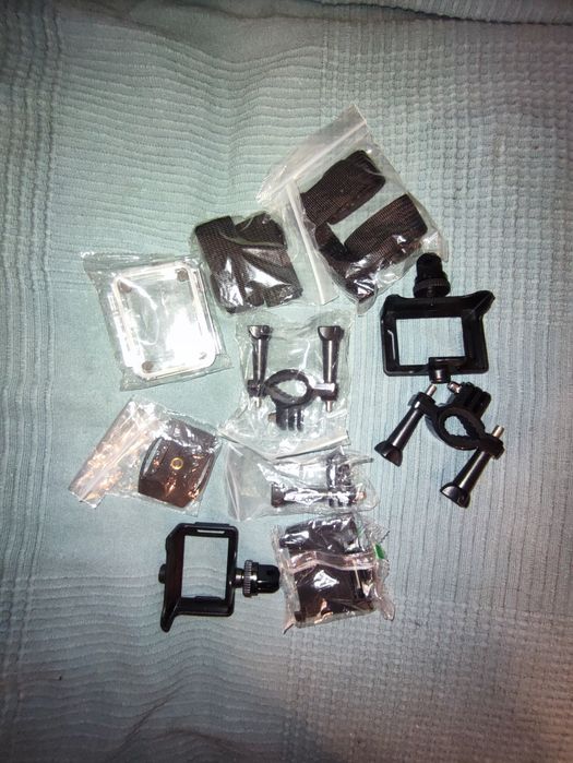 Diverse accesorii pentru camera sport