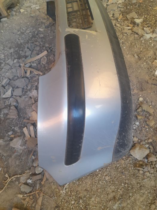 Продам задний бампер гольф 4