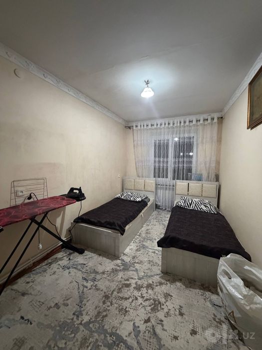Srochno 3 xonali uy sotiladi