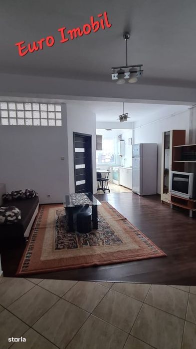 Apartament 2 camere, et.3, zona Calea Moldovei