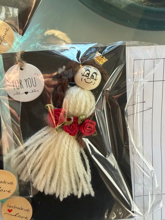 Ръчно изработени мартенички