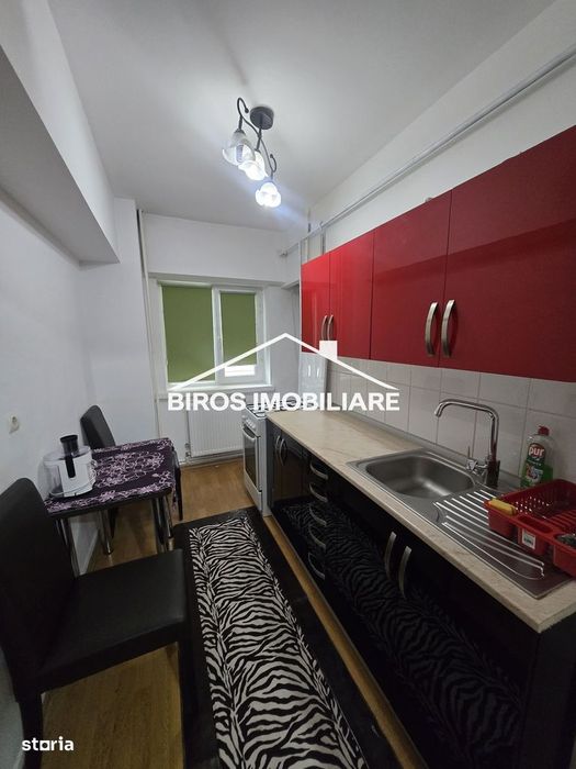 Garsonieră 50 mp – Piata Mare | Etaj 1 | Centrală proprie — fotografia 3