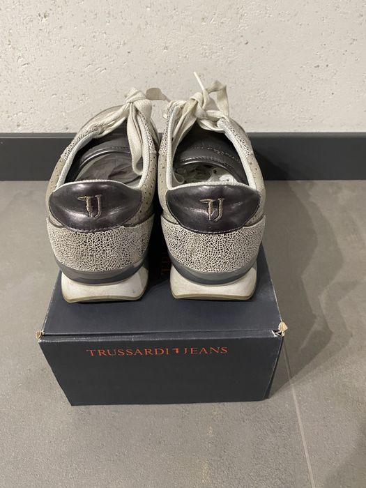 Оригинални обувки TRUSSARDI JEANS, размер 40