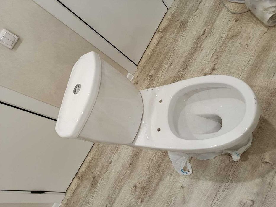 Продам унитаз б/у