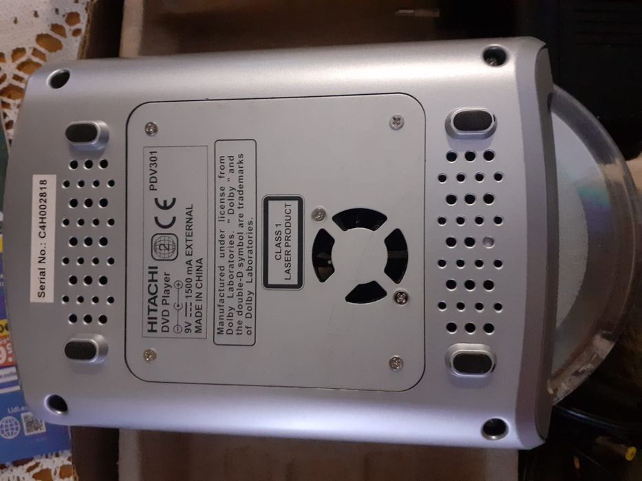 DVD player Hitachi pdv-301