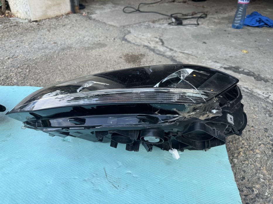 Golf 7 комплект фарове ксенон Валео