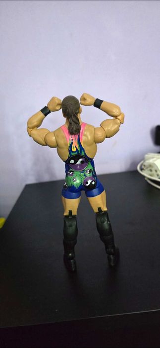 Продавам кеч фигурки