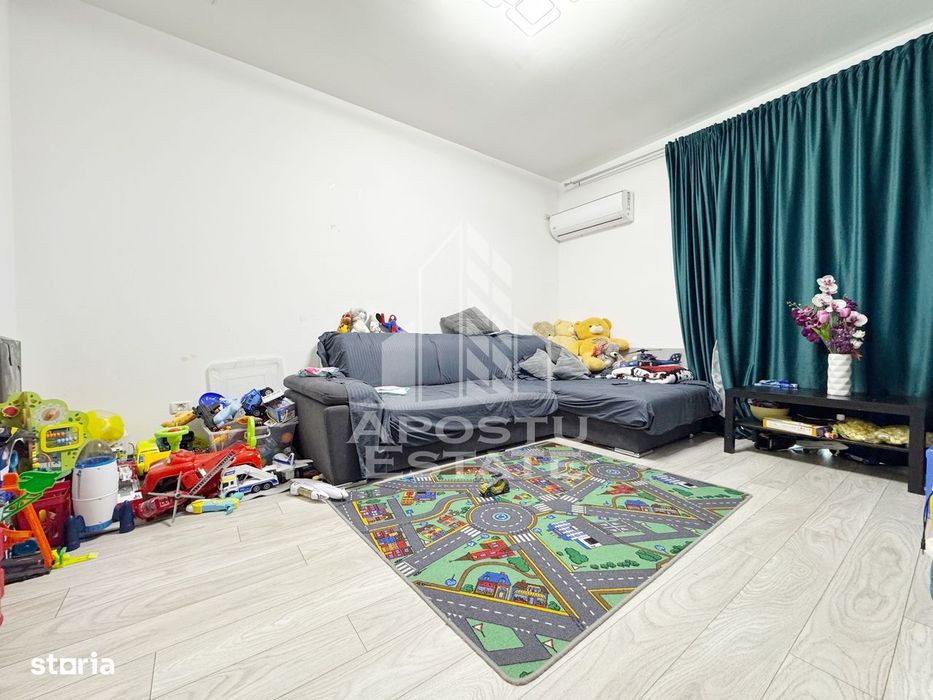 Apartament 2 camere de vanzare, 53mp utili + 8 mp balcon -Giroc