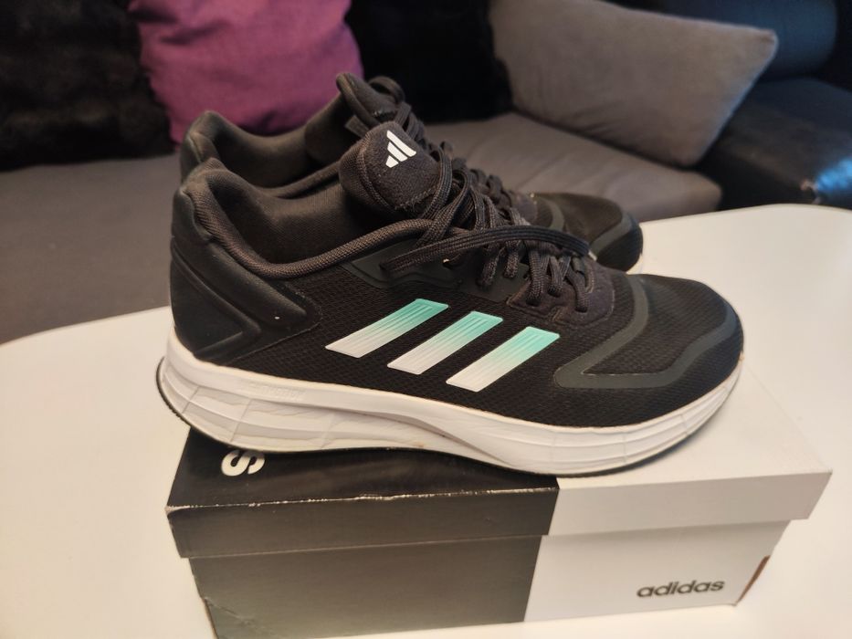 Маратонки Adidas