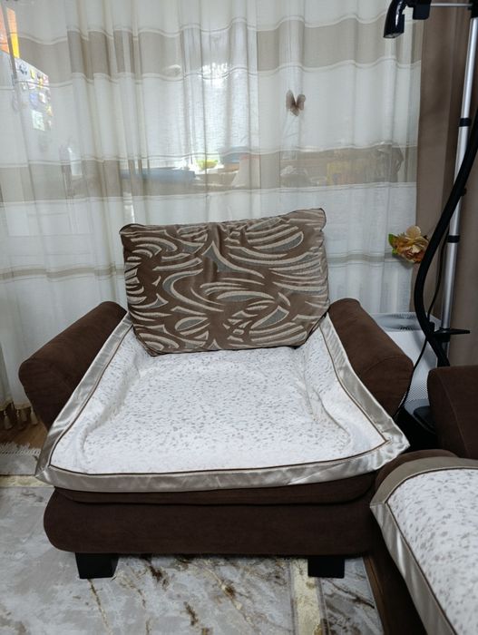 Диван раскладной с креслом срочно