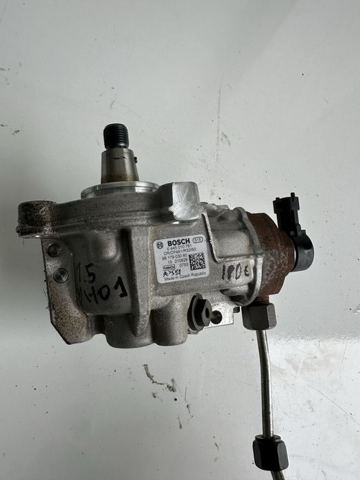 Горивна помпа  Peugeot Citroen 19г - Opel 1.5