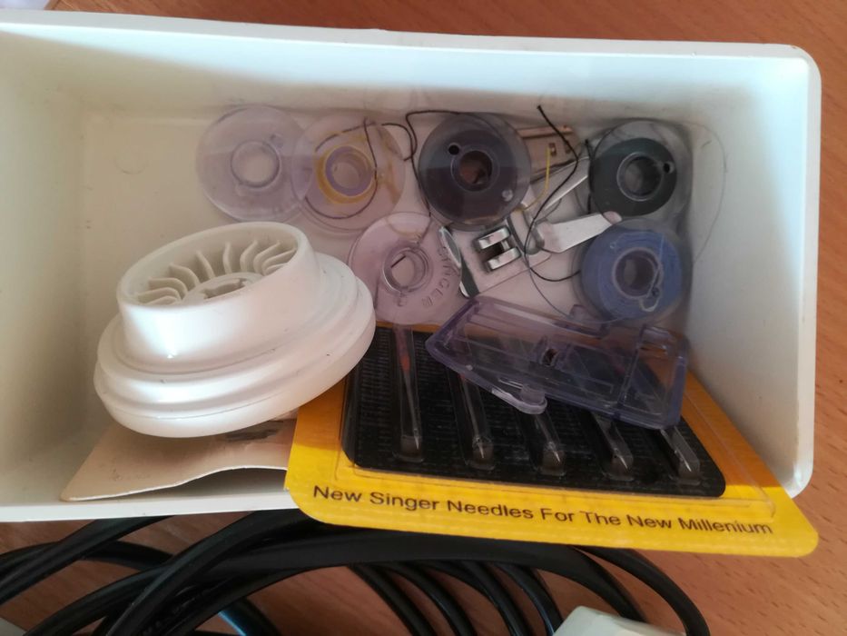 НОВА Шевна машина SINGER, електрическа, от Бразилия